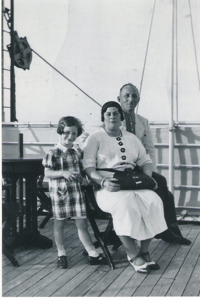 Elisabeth, Ilse und Siegfried Stern auf dem Weg nach Uruguay (Foto: Ilse Lifszyc)