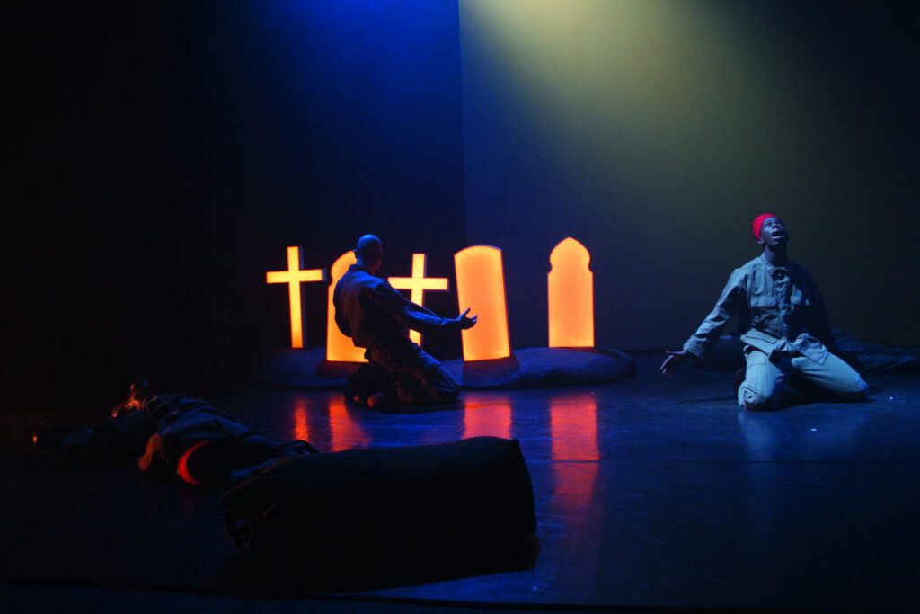 a nos morts hip hop tanztheater